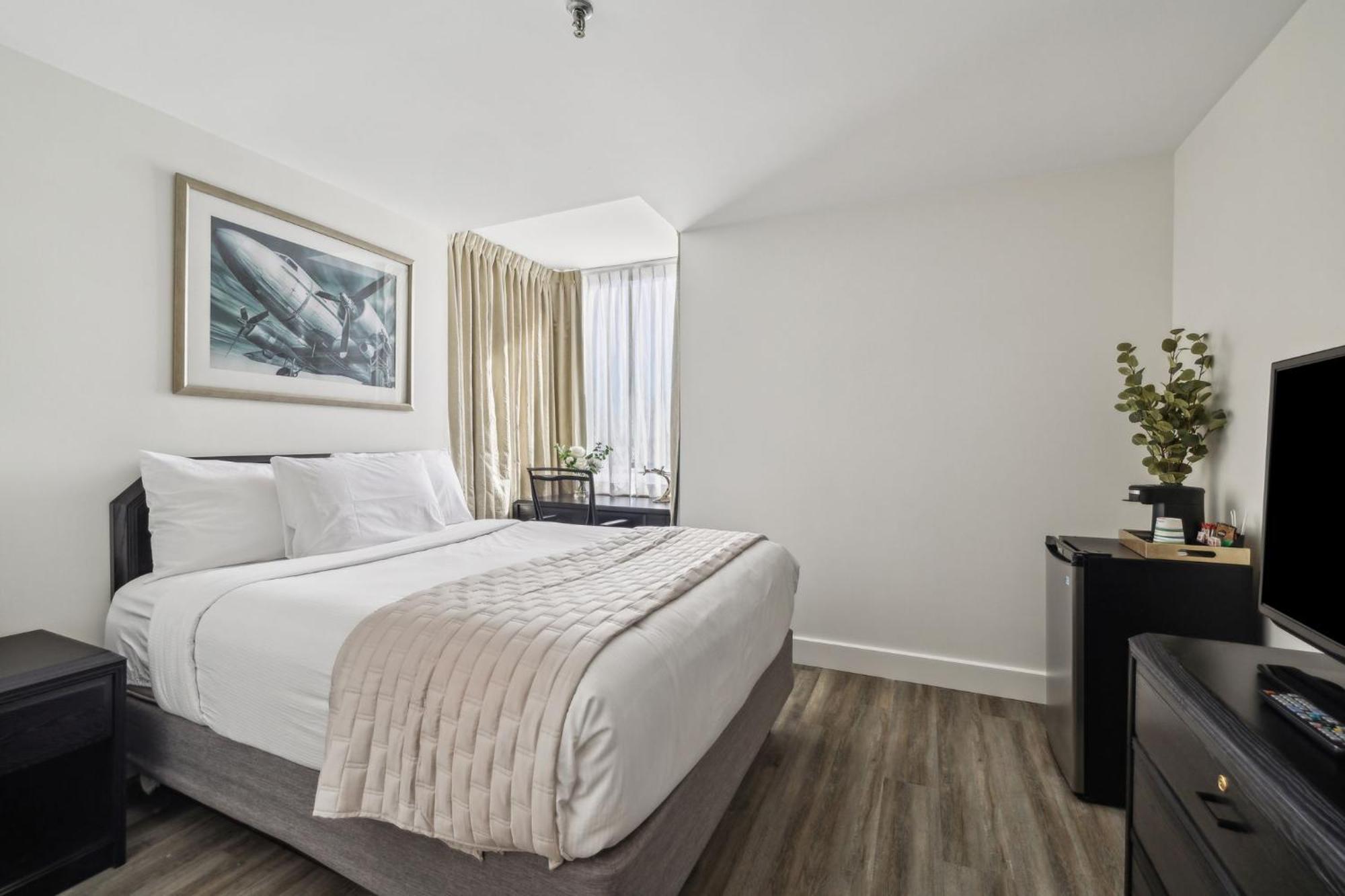 Dev Hotel And Conference Centre 콘웰 외부 사진
